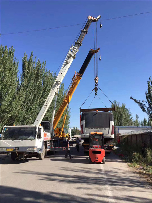 从江县港口集装箱搬运案例